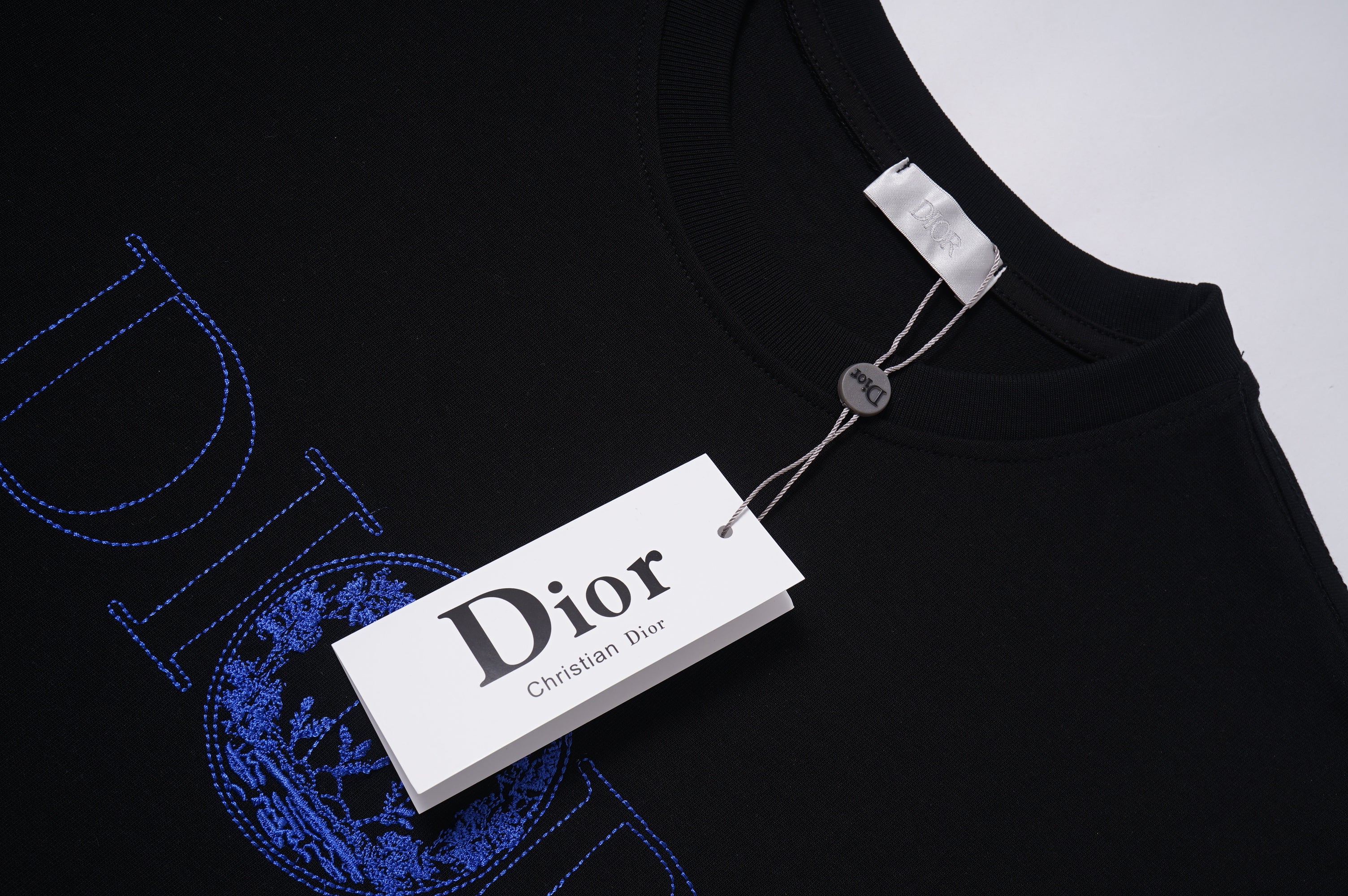 145ND2U Popular T-shirt