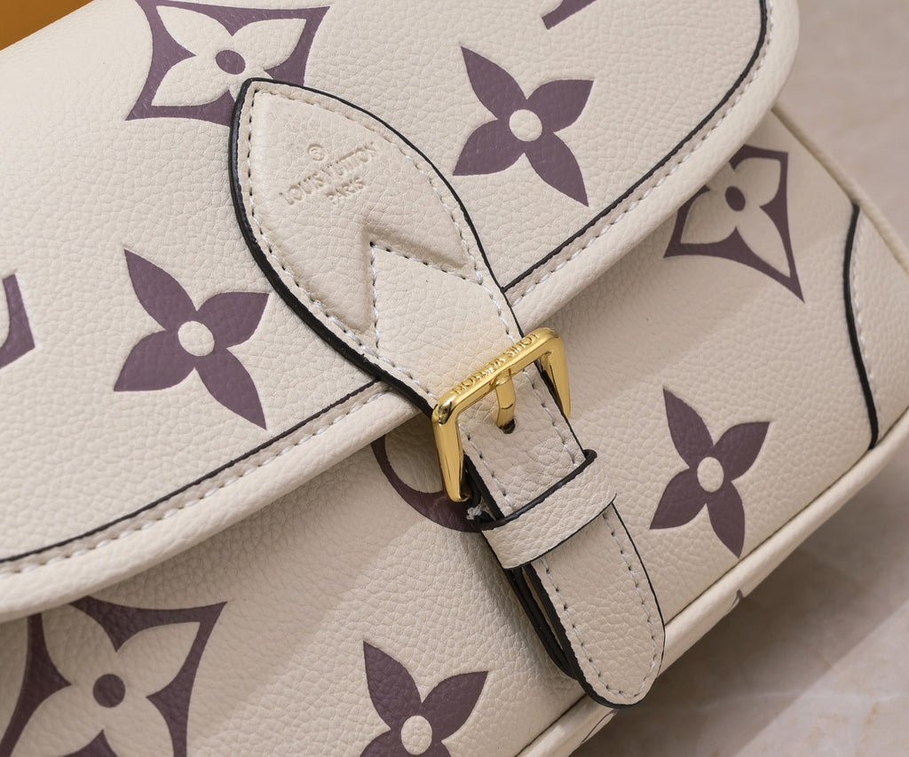 136PE40B Popular leather bag