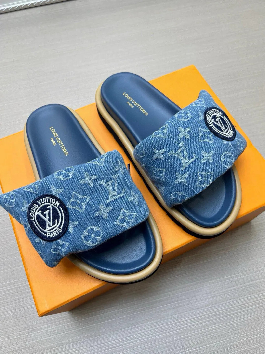 5QE7Z Popular Slippers