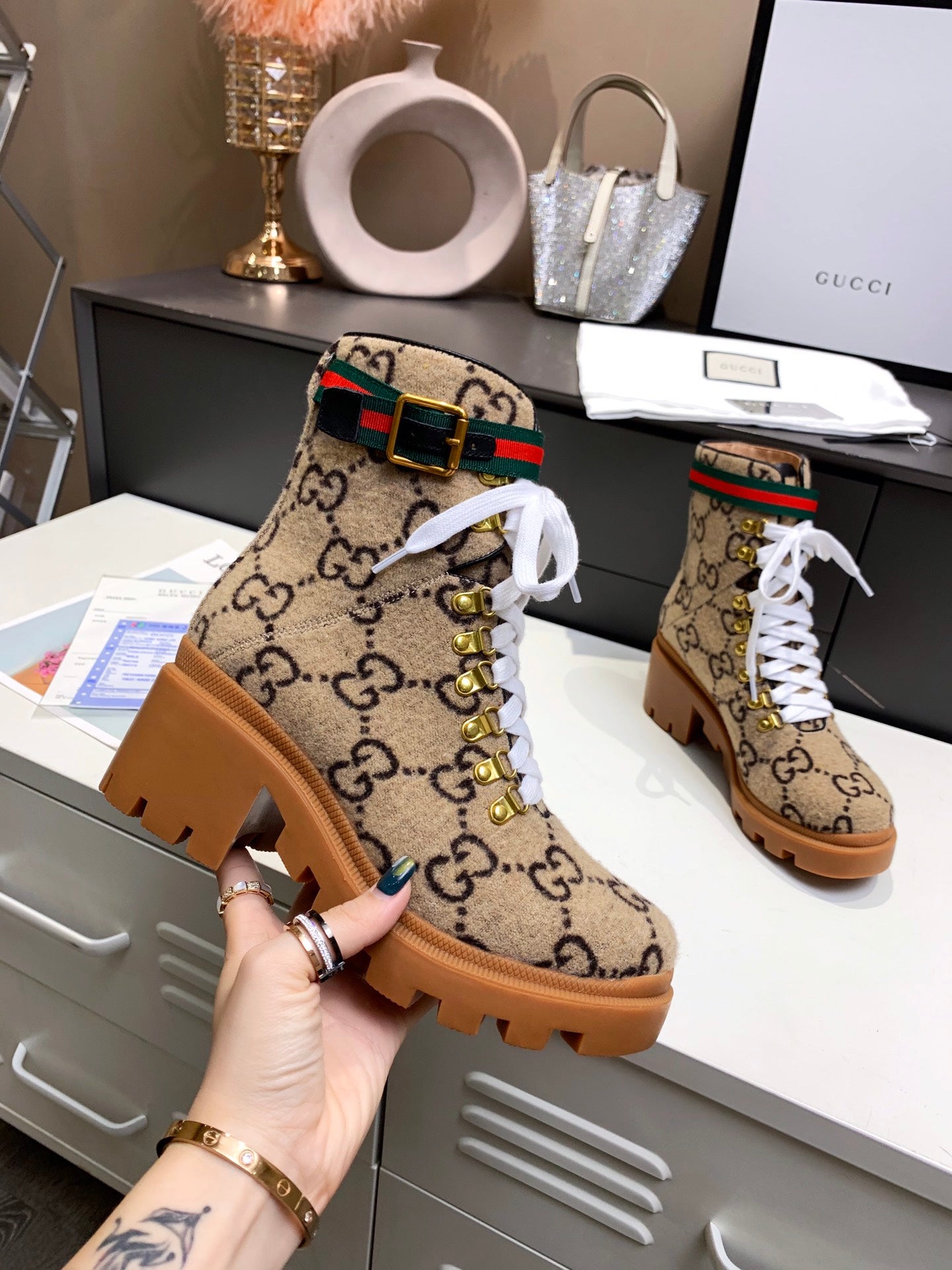 2XB192Z Popular leather boot (top layer leather lining)