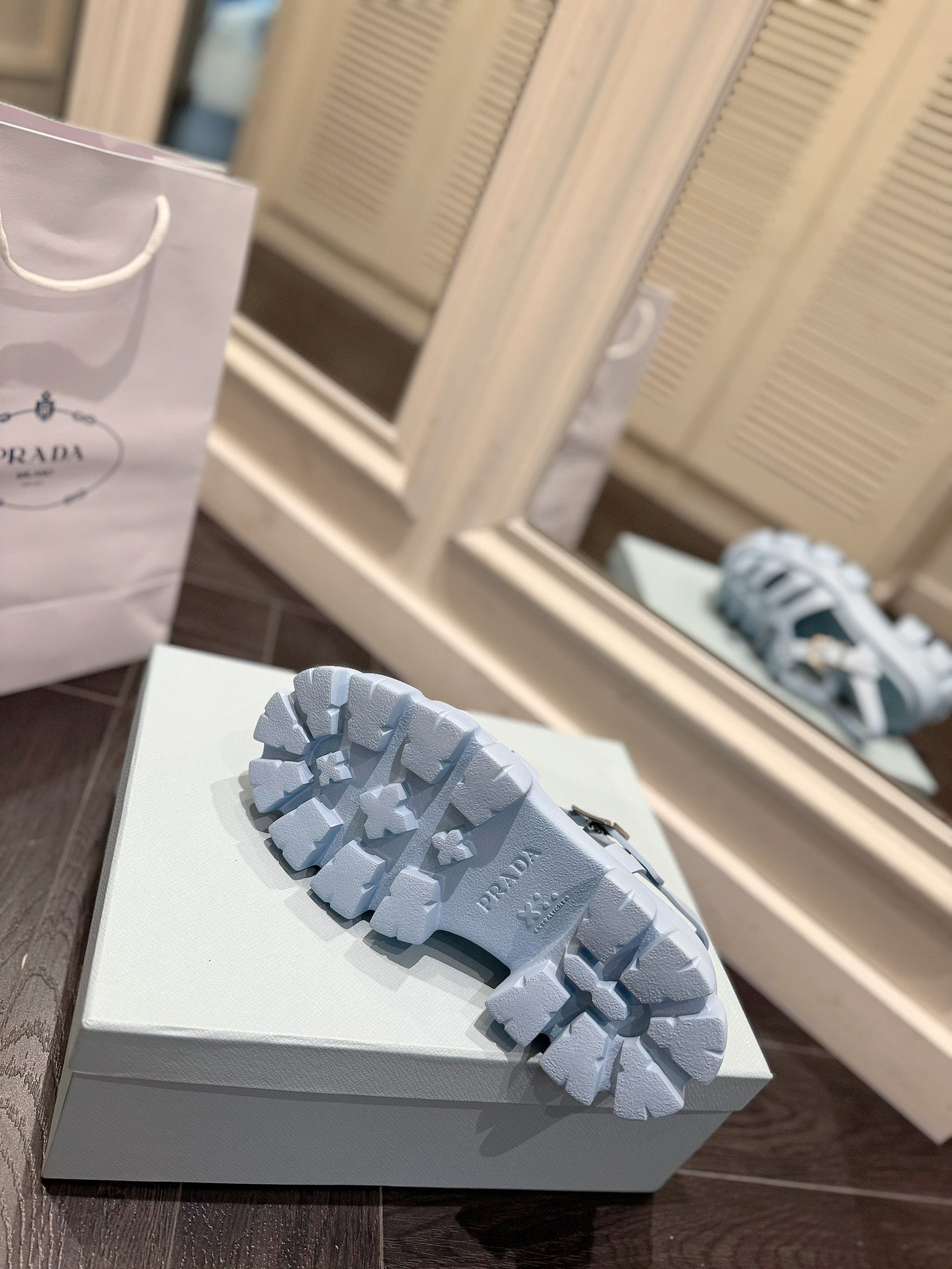 285RP51Z  Popular high-quality shoes