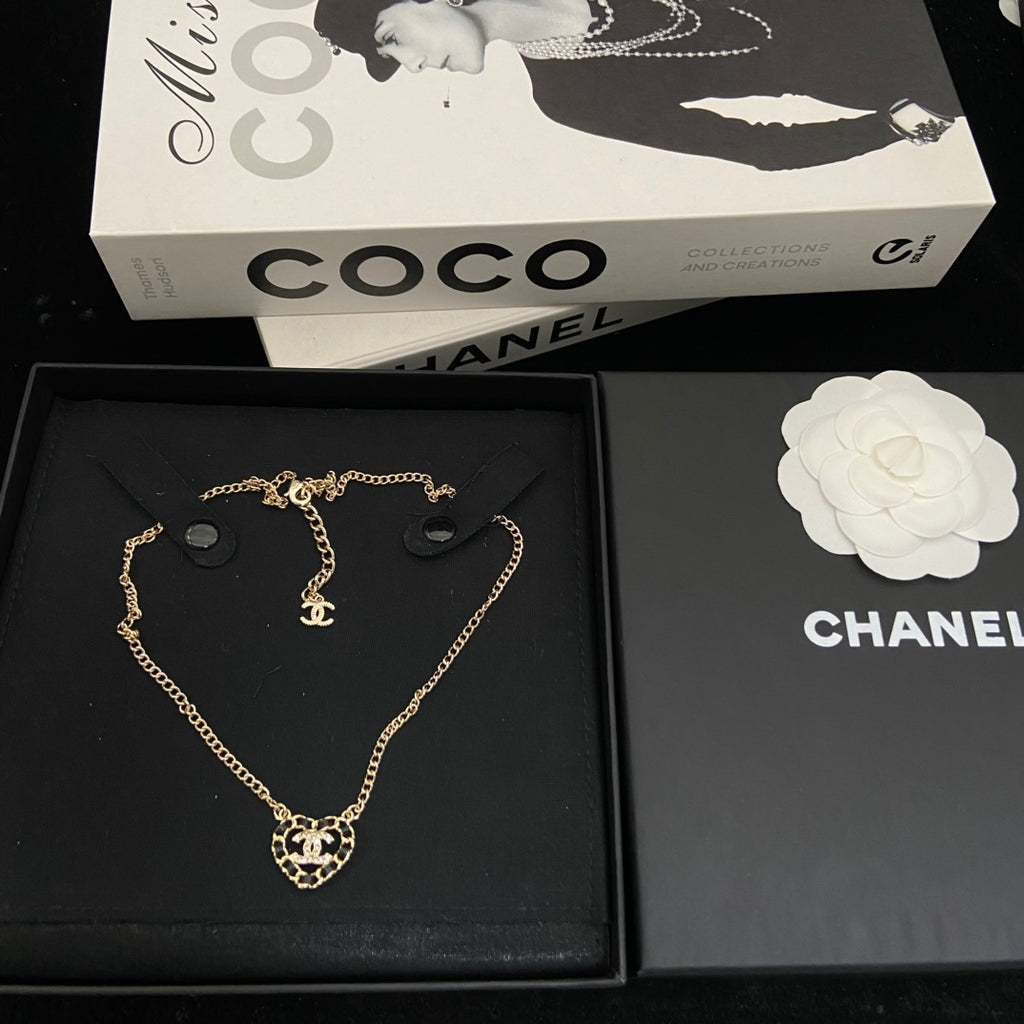 55QC213X Popular Necklace
