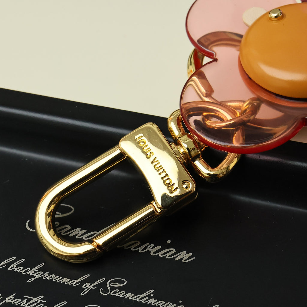 35ZE14A Popular bag 's charms accessories