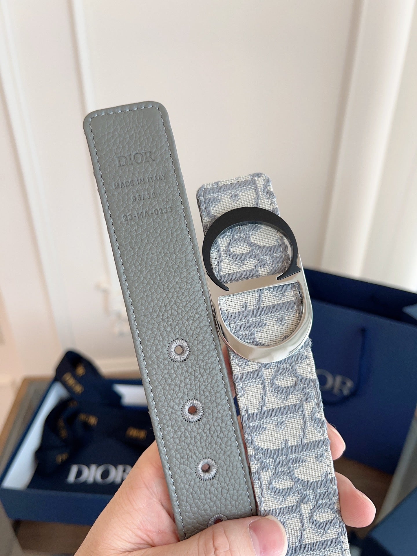 P1Q115D39 Popular High quality belt With full package