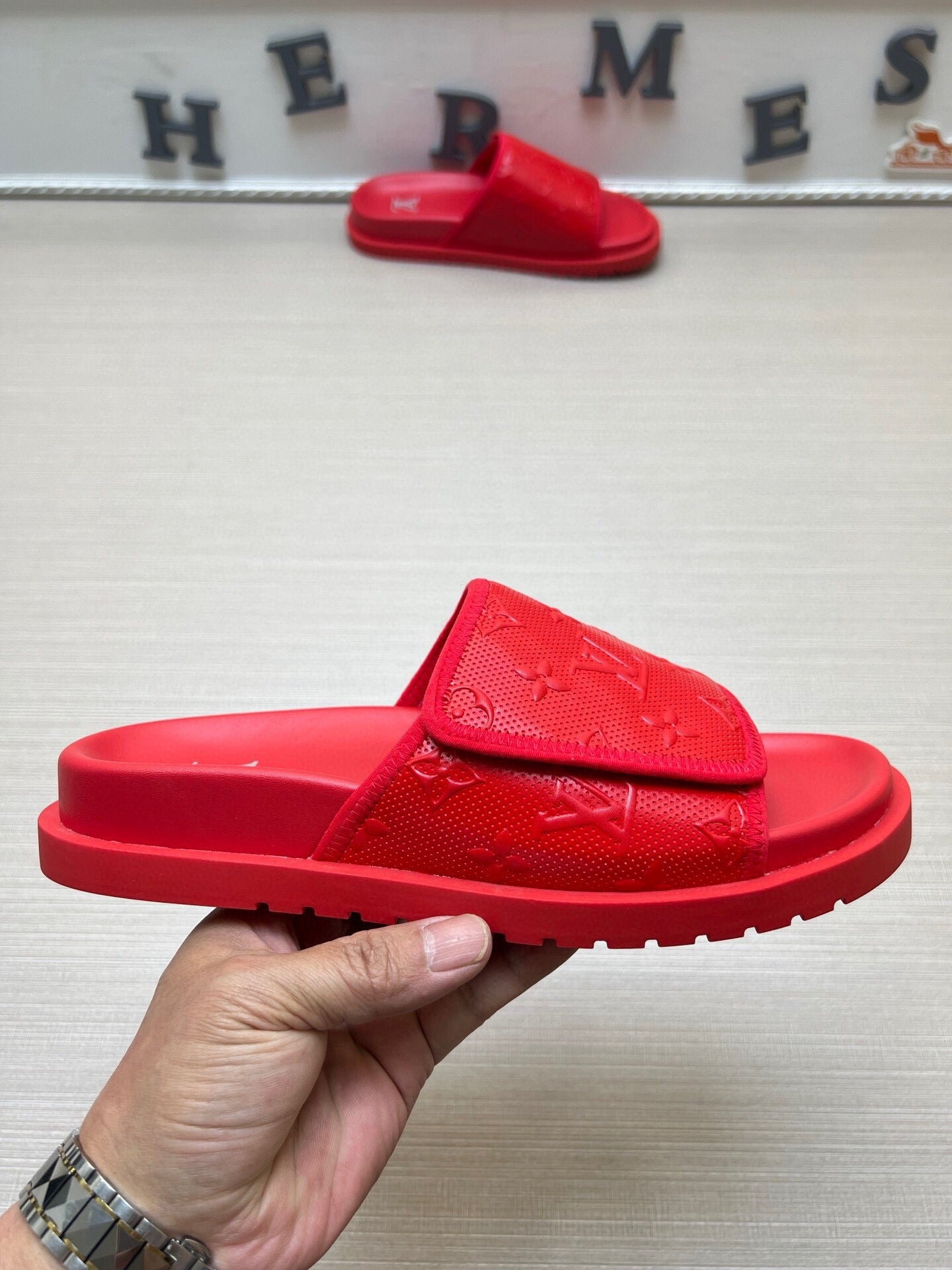 5WE253Z Popular Slippers