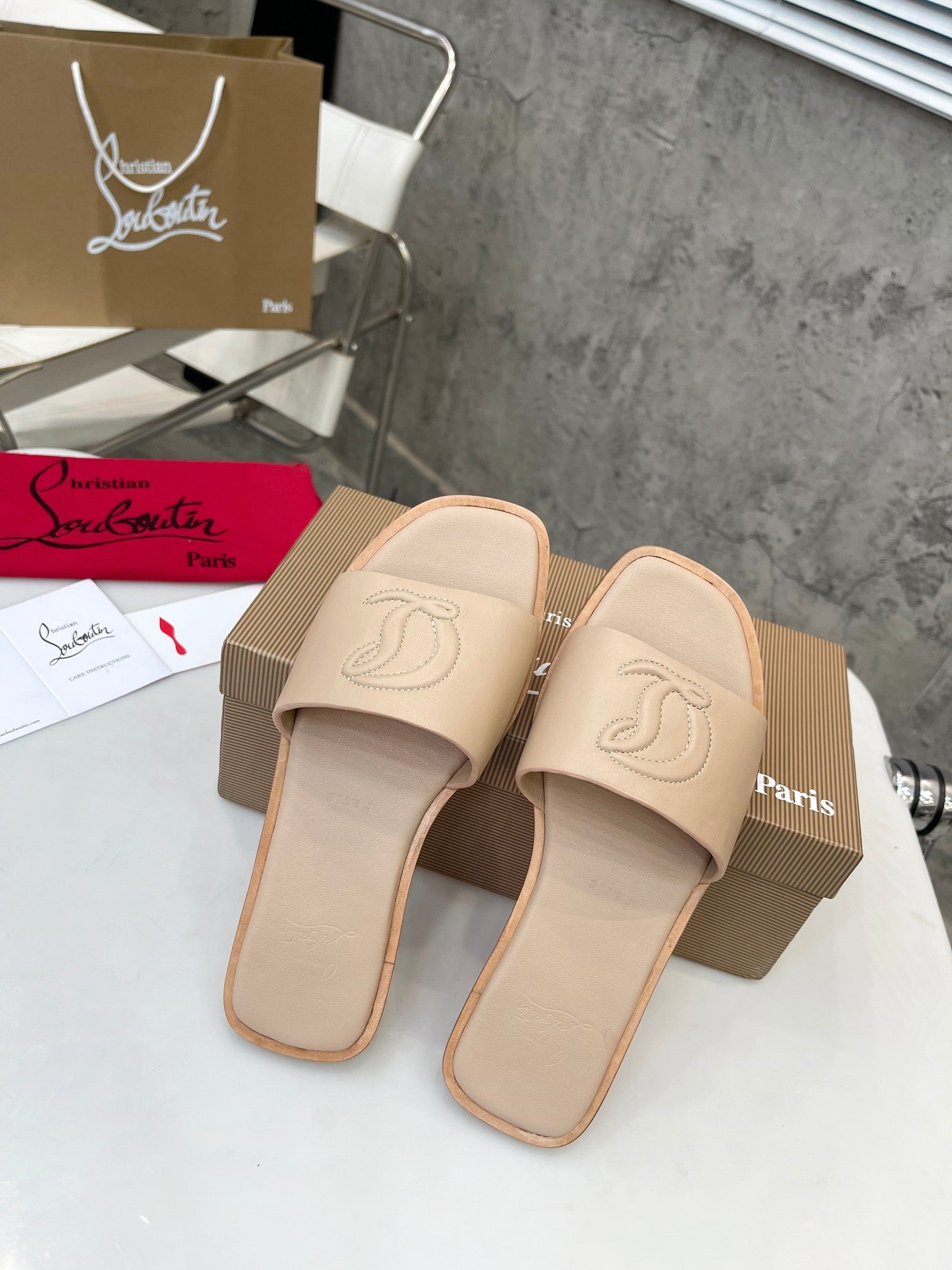 JXA32Z Popular leather Slippers