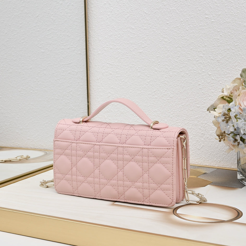 136ND26B Popular leather bag
