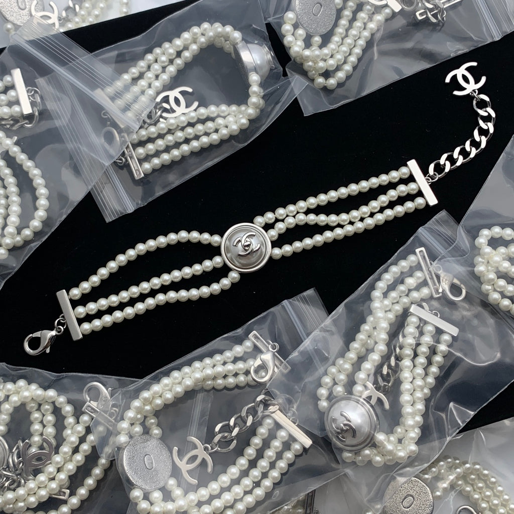 84C7X  Popular     Earrings  Necklaces