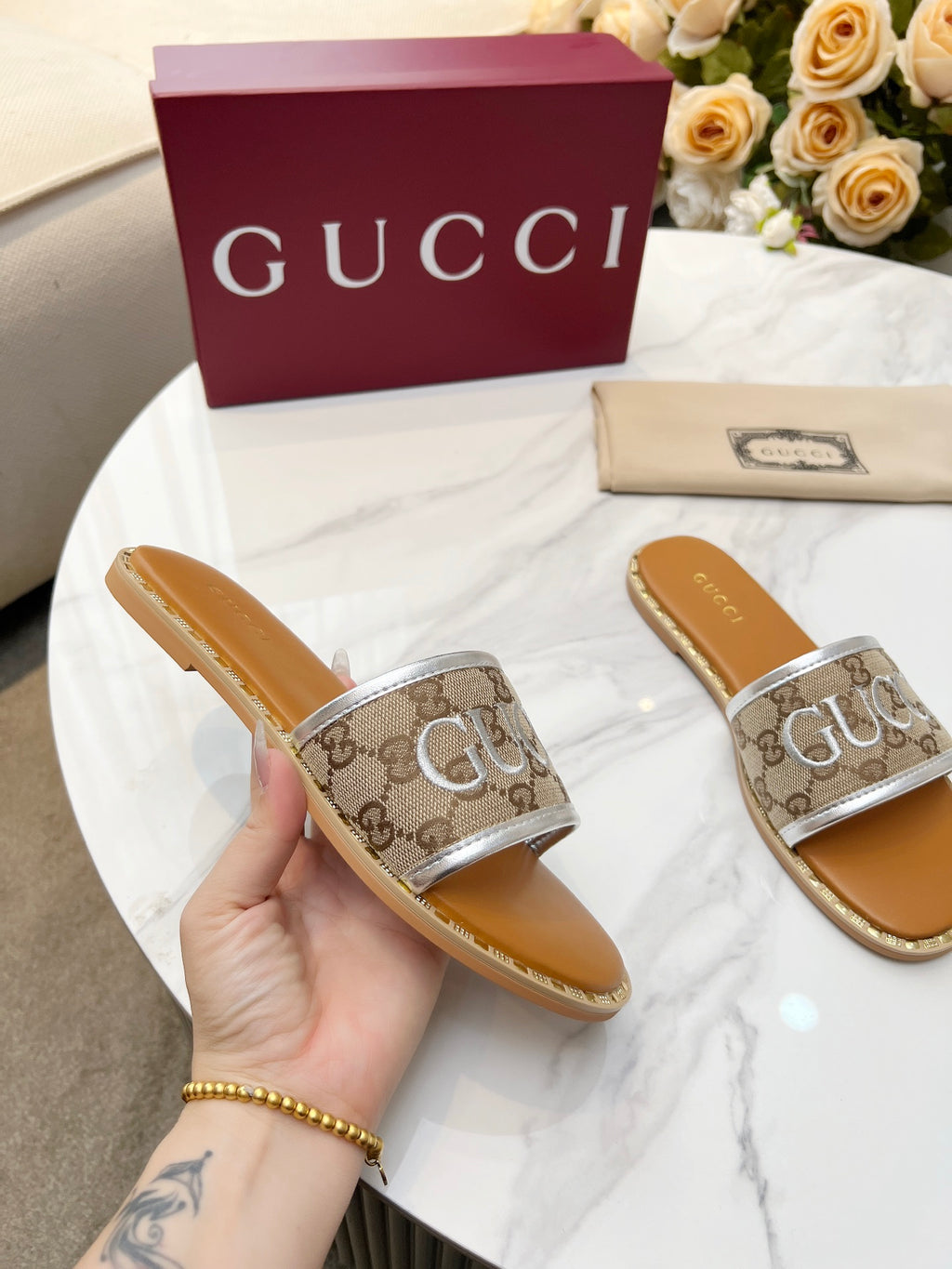 255QB29Z Popular Slippers