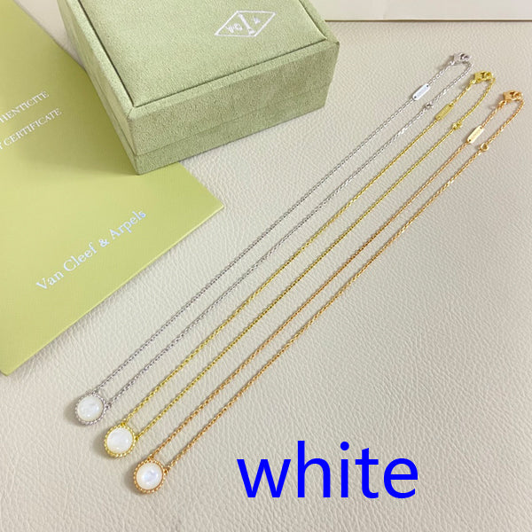 55QVA222X Popular Necklace