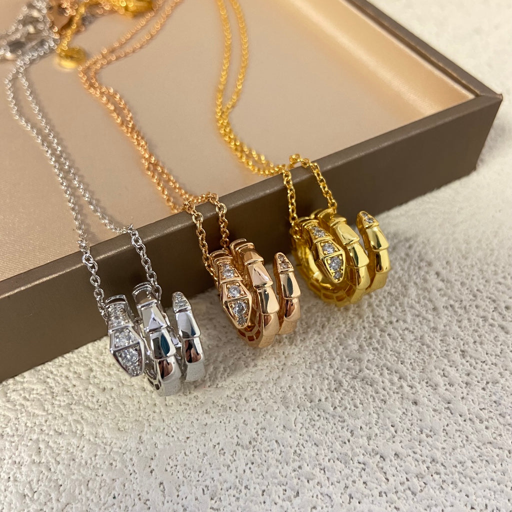 55QS407X Popular Necklaces