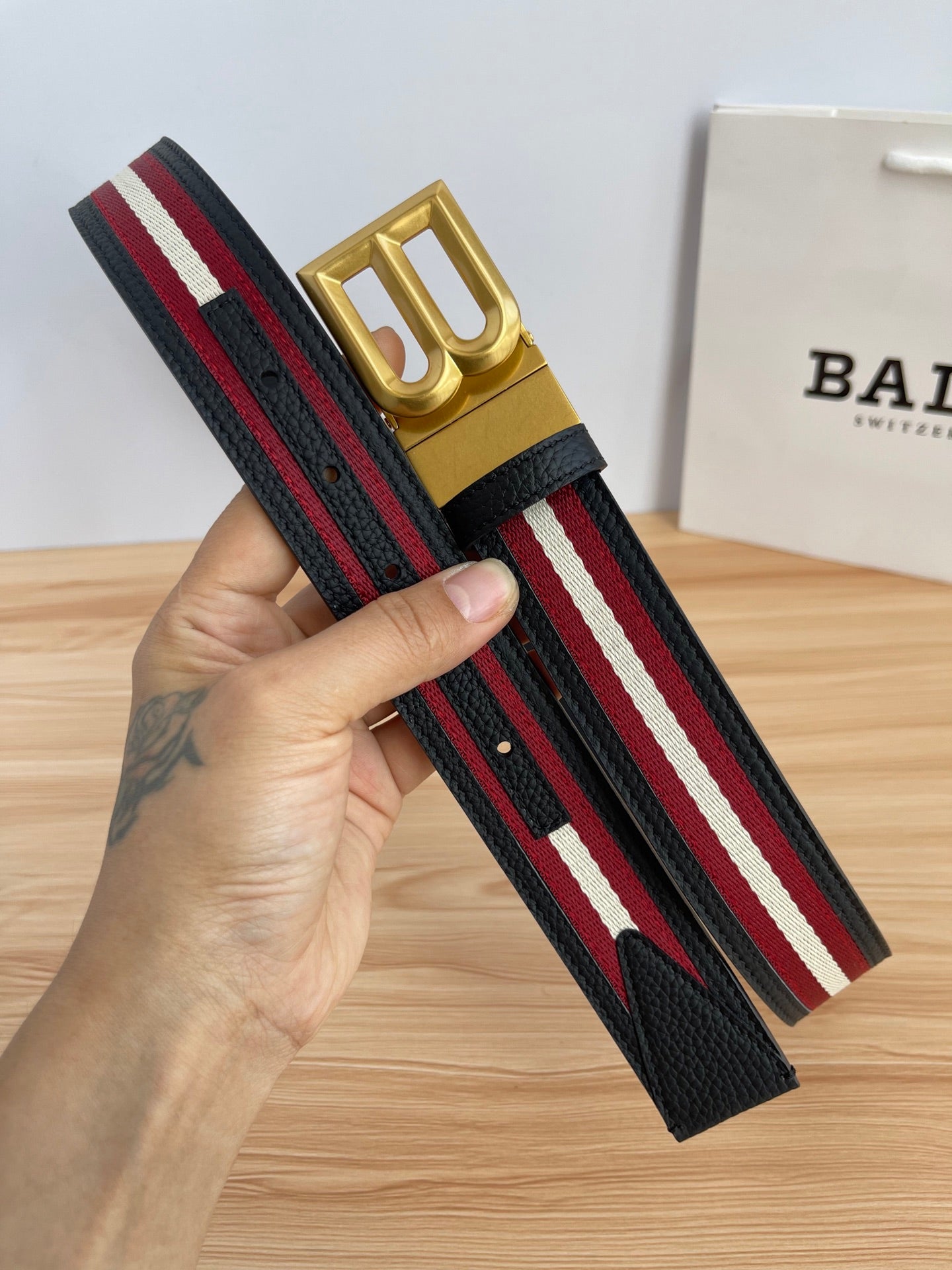 P1P36A25 Popular High quality belt With full package