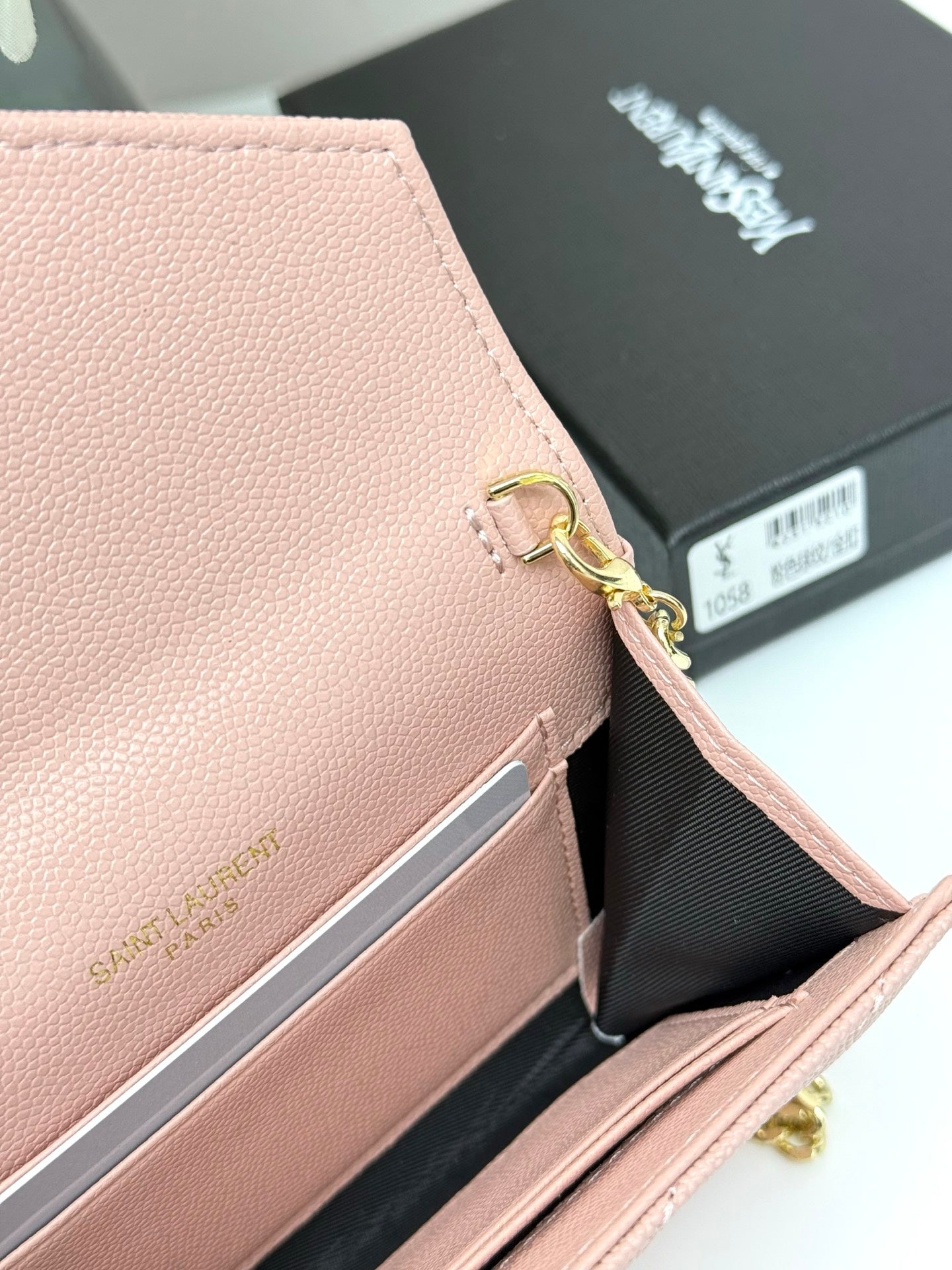 136PSL14B Popular card holder