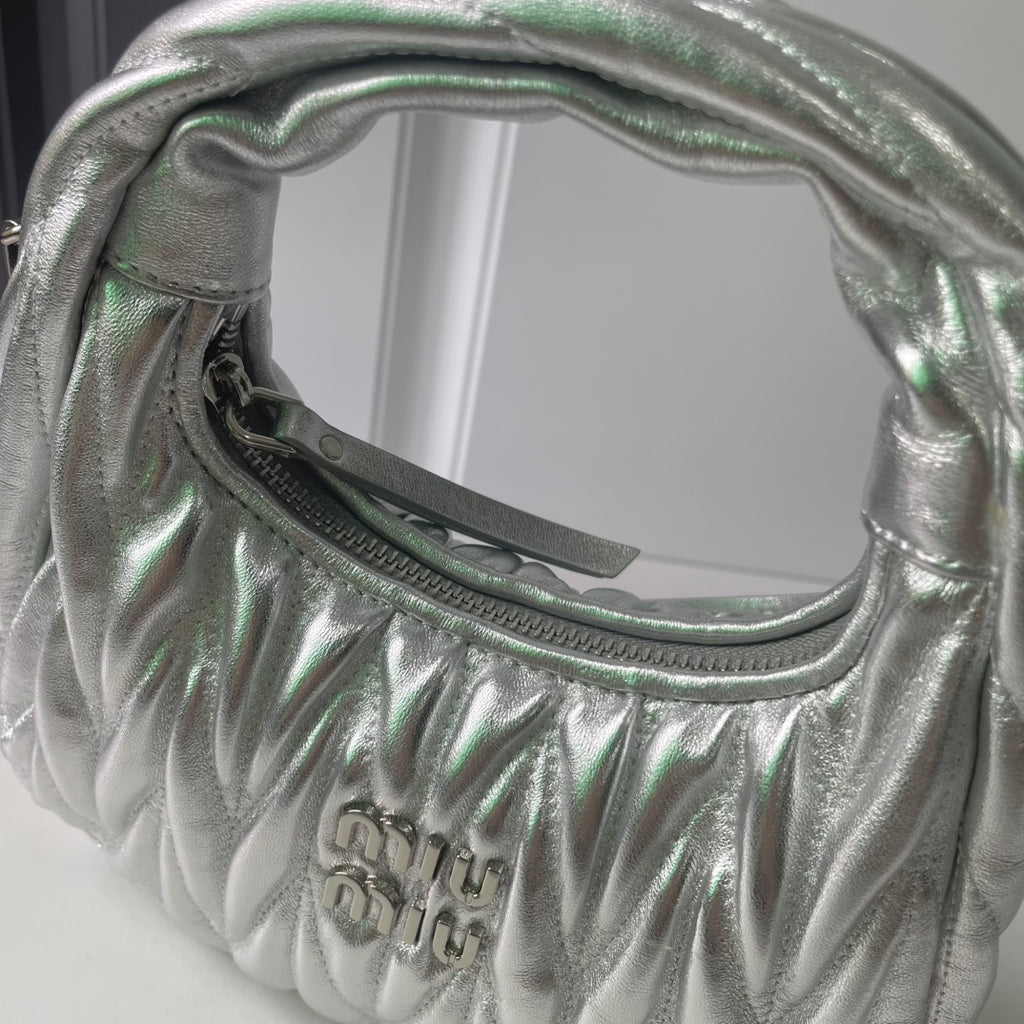 146PA116B Popular leather bag