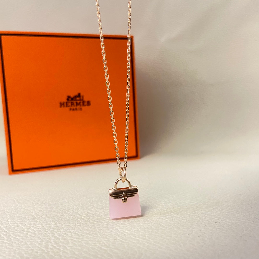 55QH242X Popular Necklace