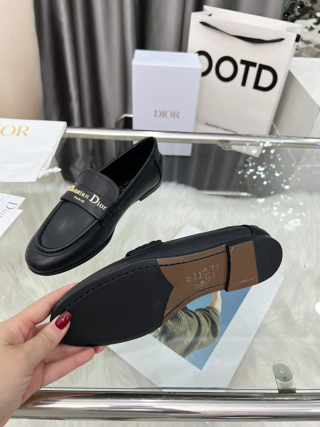 2105QD301Z Popular high-quality leather Shoes