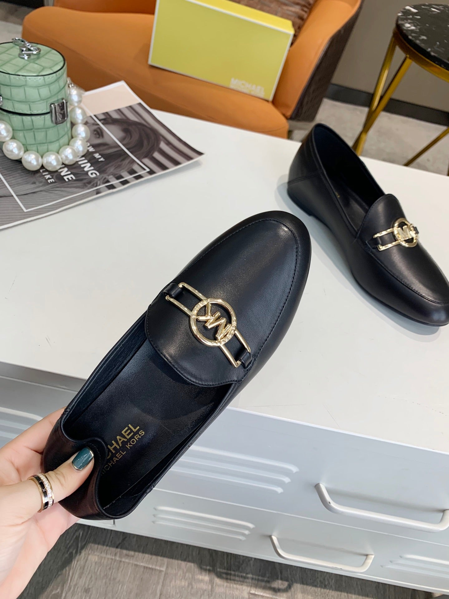 2105QA185Z Popular high-quality leather shoes
