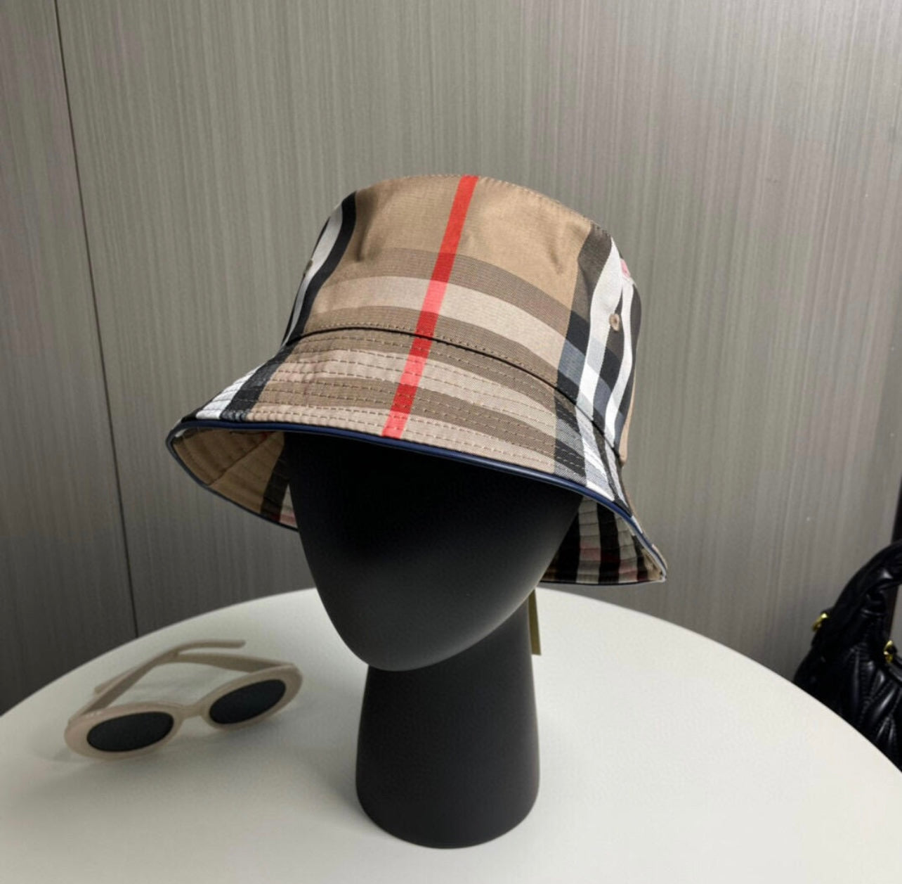 145ZR535M Popular hats