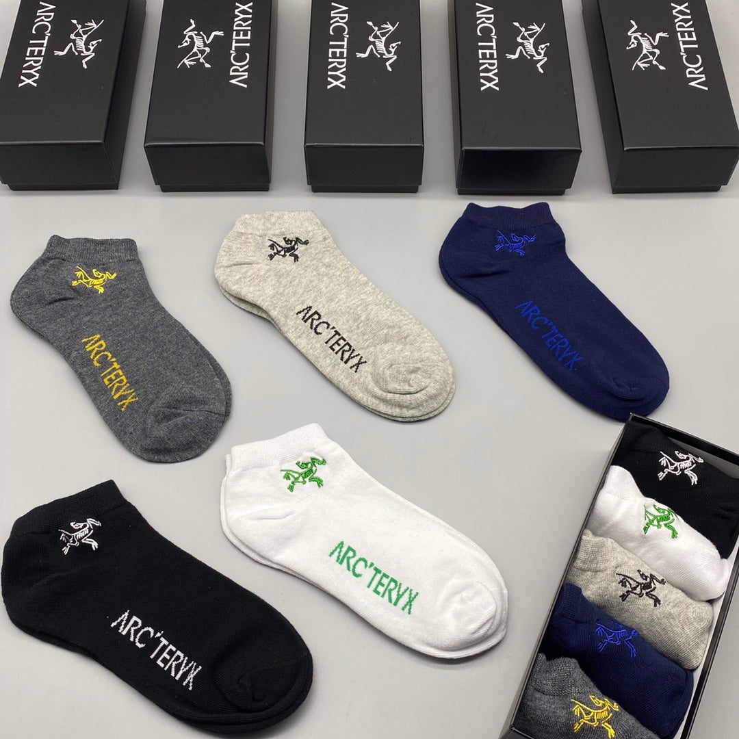 235QA43S Popular socks(5 pairs )