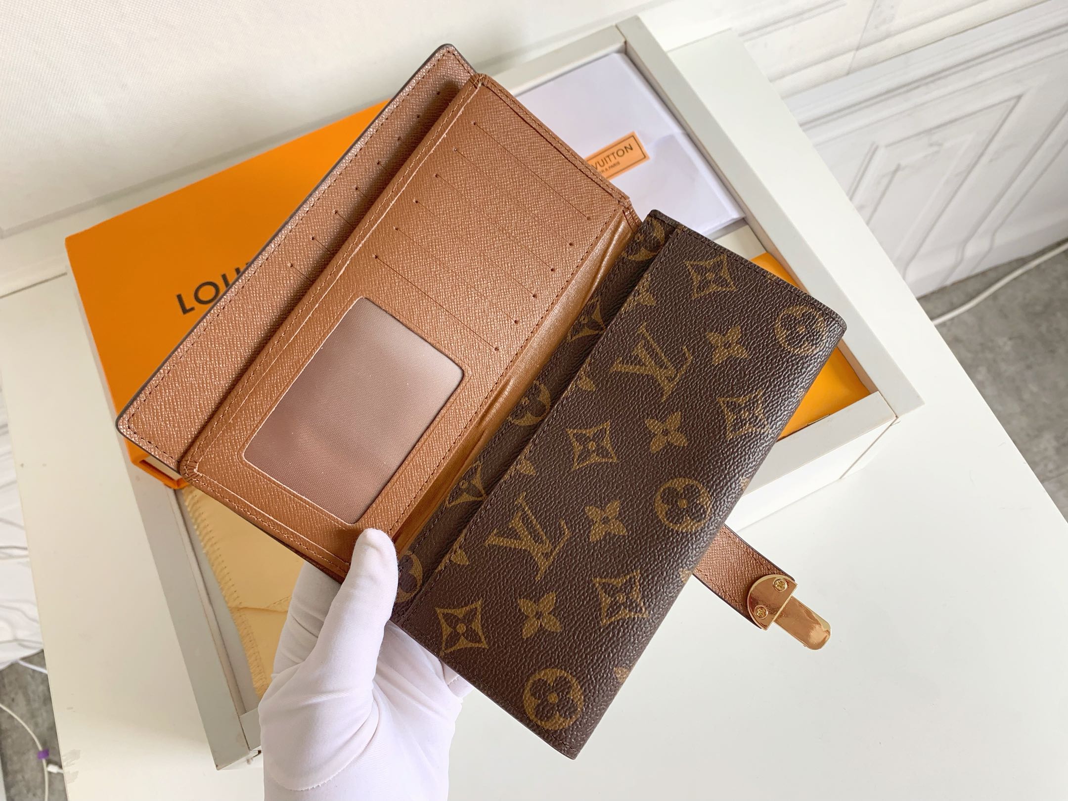 1XE73B Popular   leather wallets with package