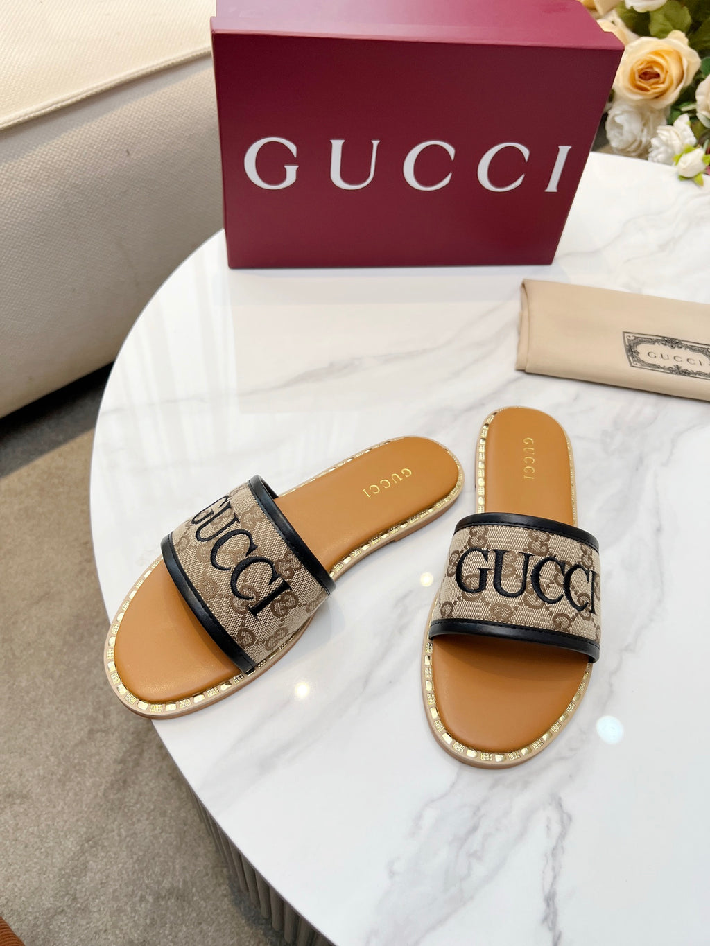255QB29Z Popular Slippers