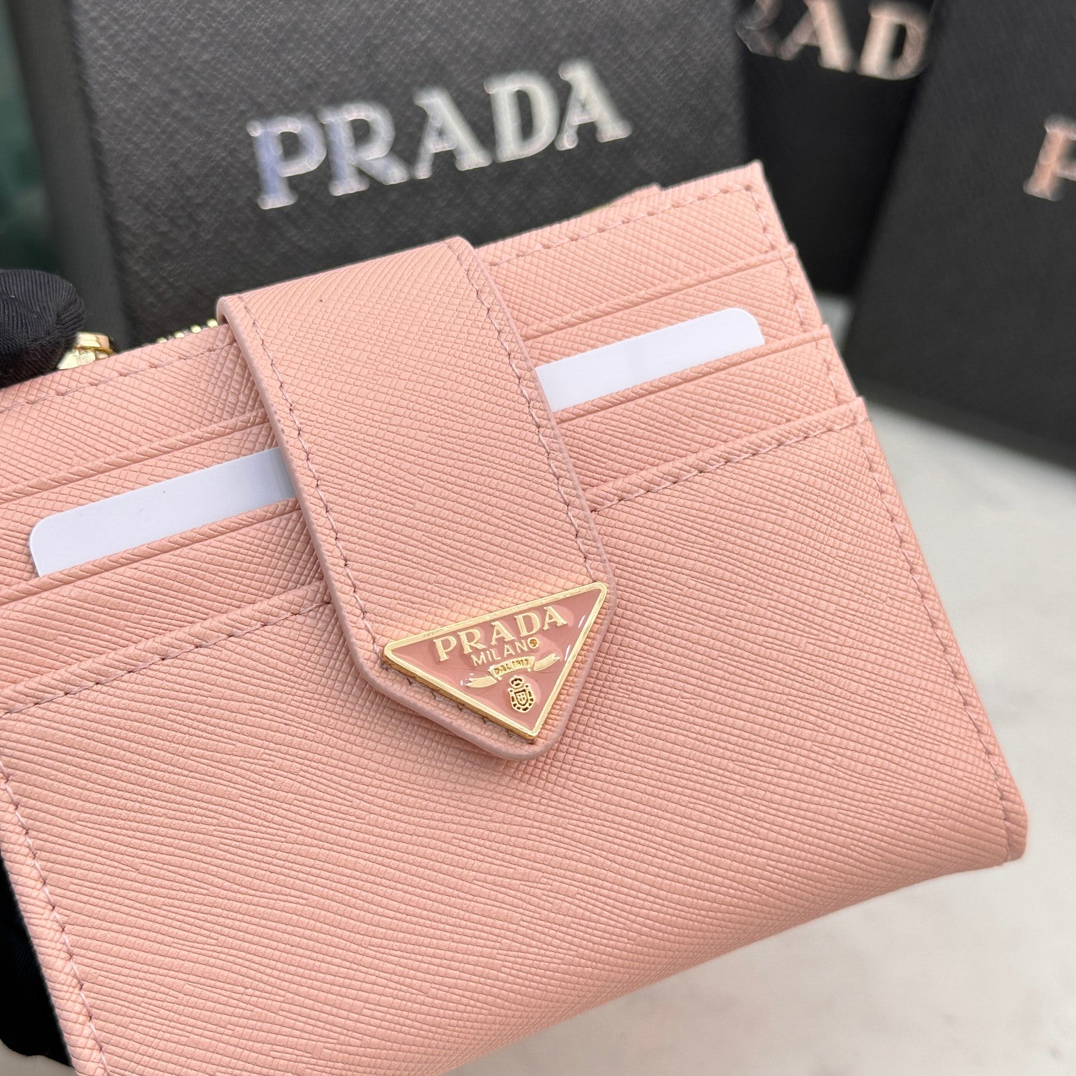136PP2B Popular card holder