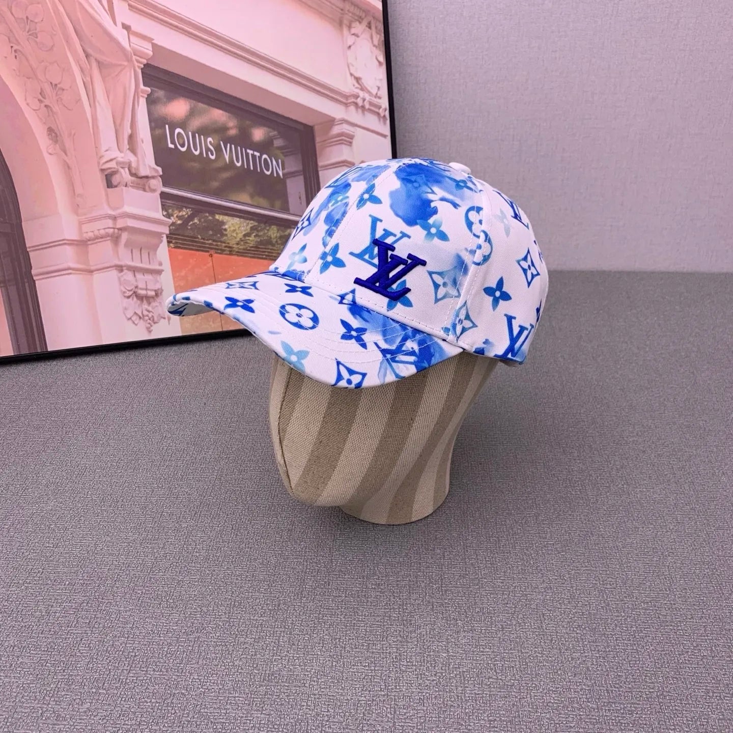 145ZE562M Popular  hats