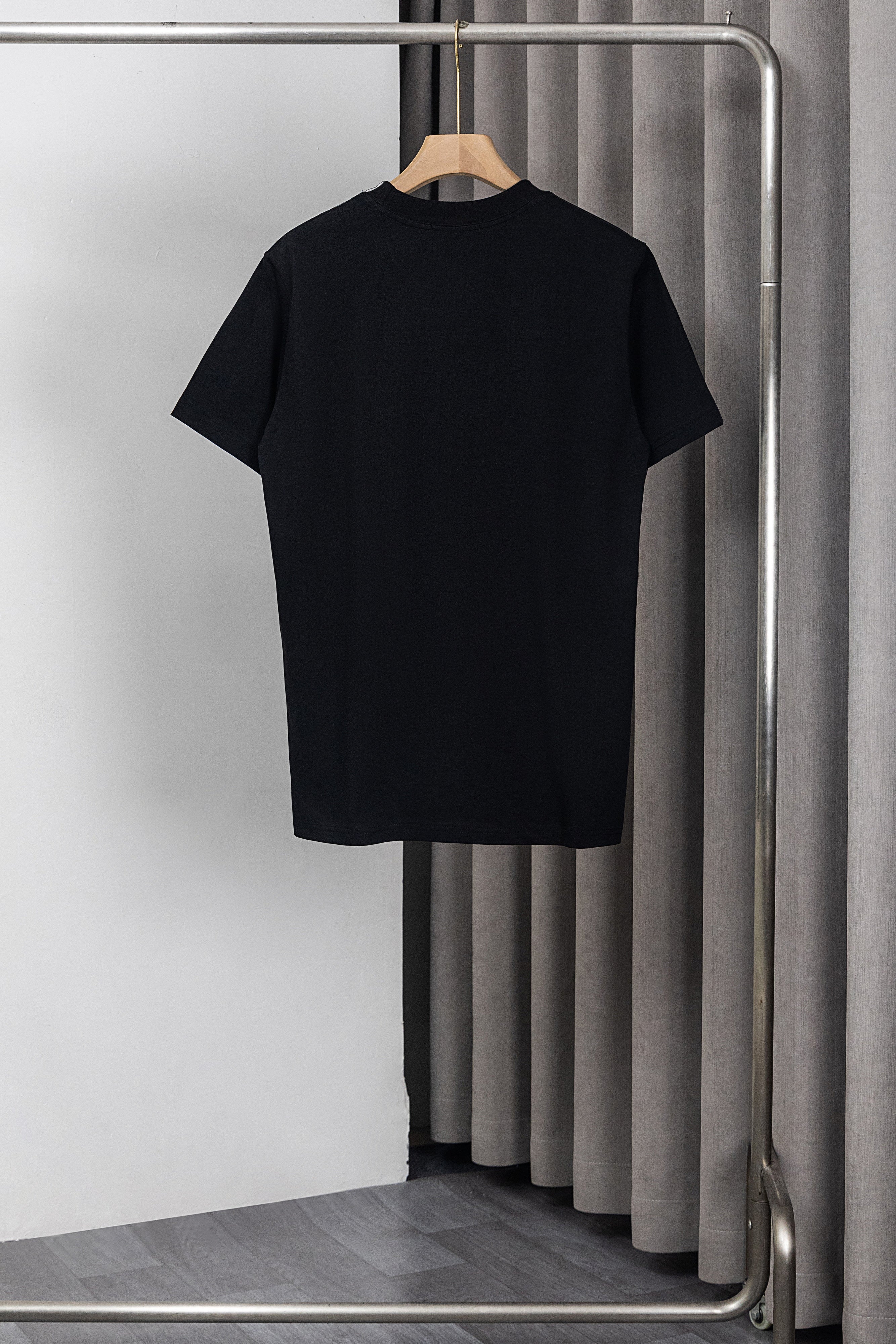 36PB130U Popular T-shirts