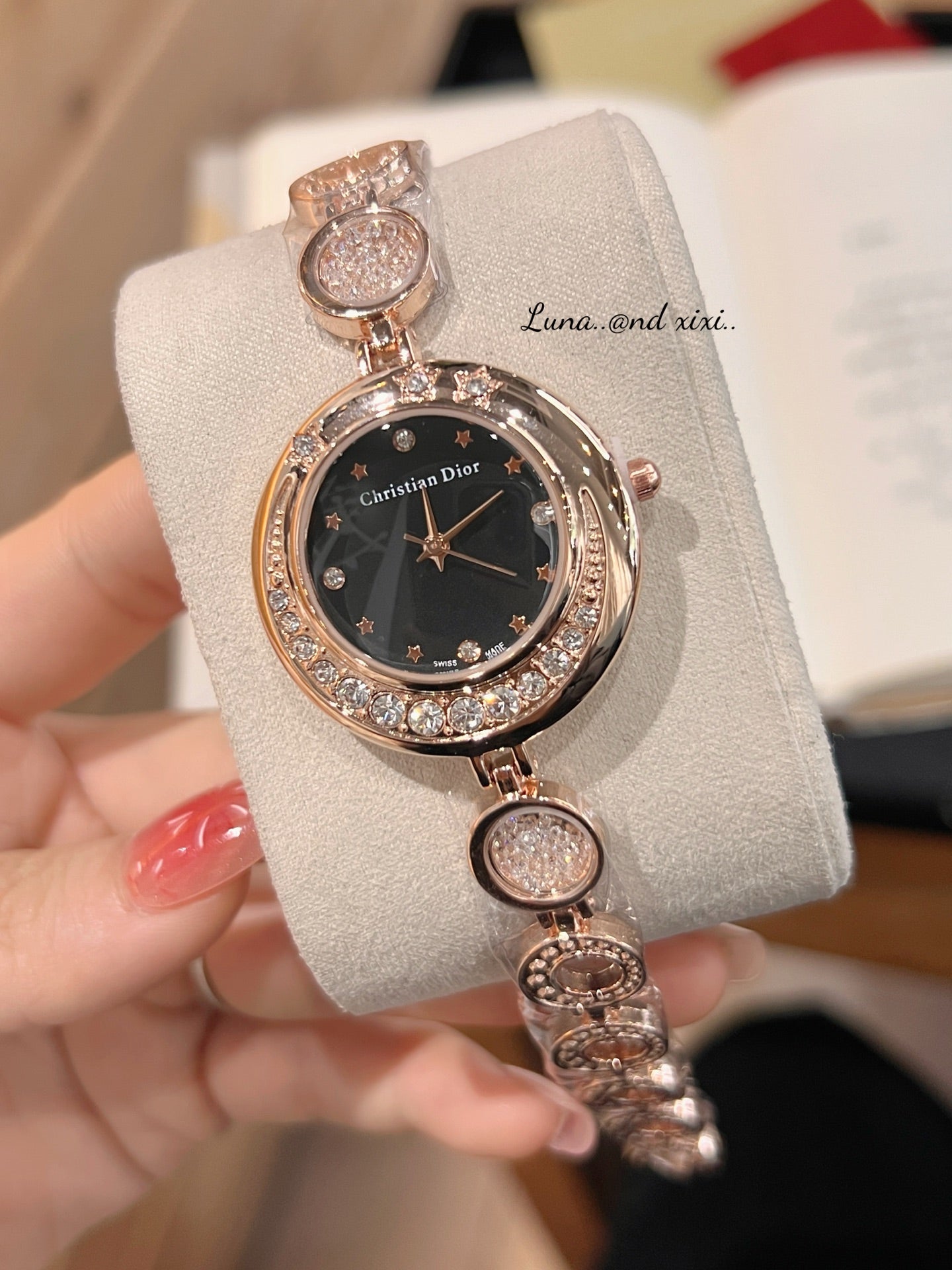 L1R46D116 Popular watches