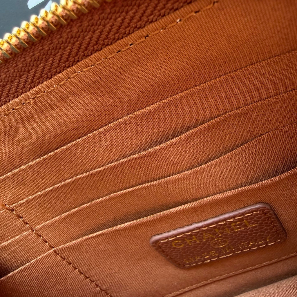 146PC22B Popular leather bag