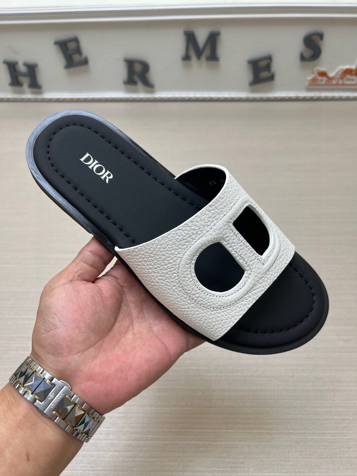 535ZD306Z Popular Slippers