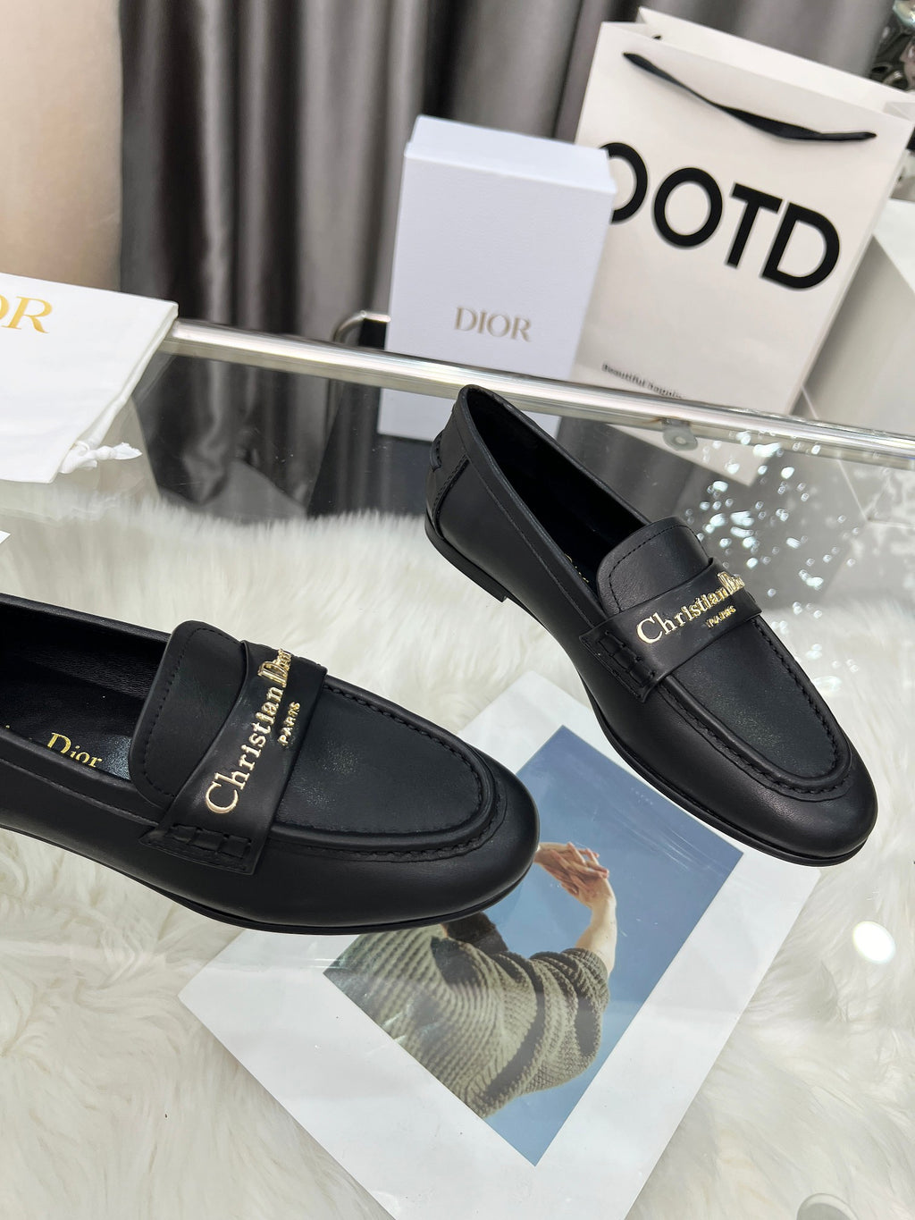 2105QD301Z Popular high-quality leather Shoes