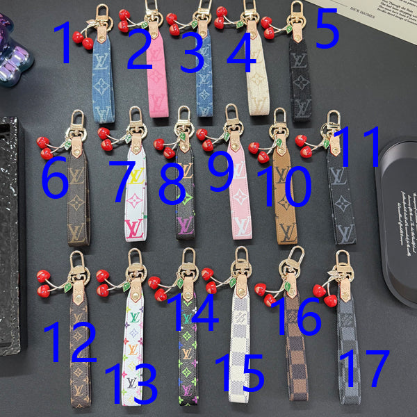 35QE4A Popular bag 's charms accessories