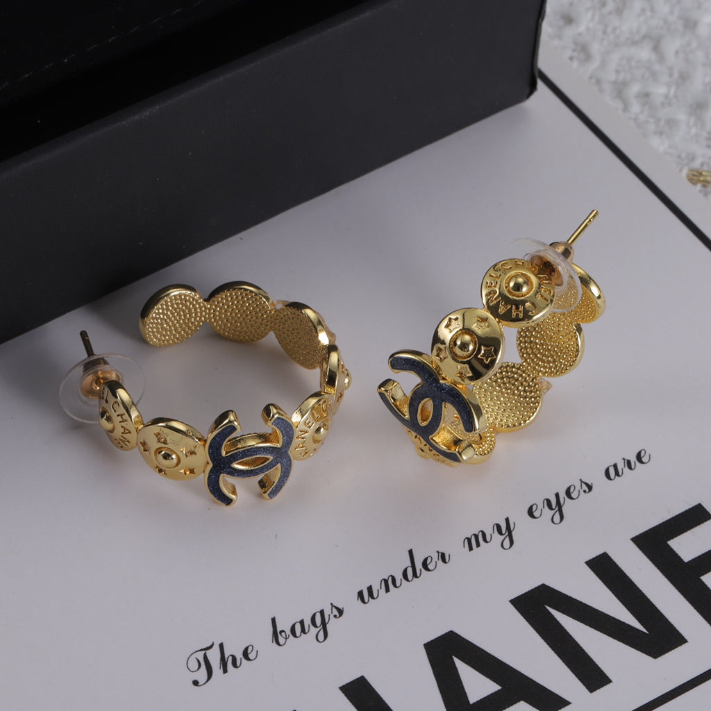 14C304E Popular  Earrings