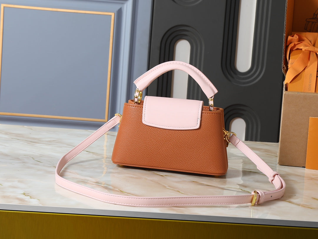 146PE46B Popular leather bag