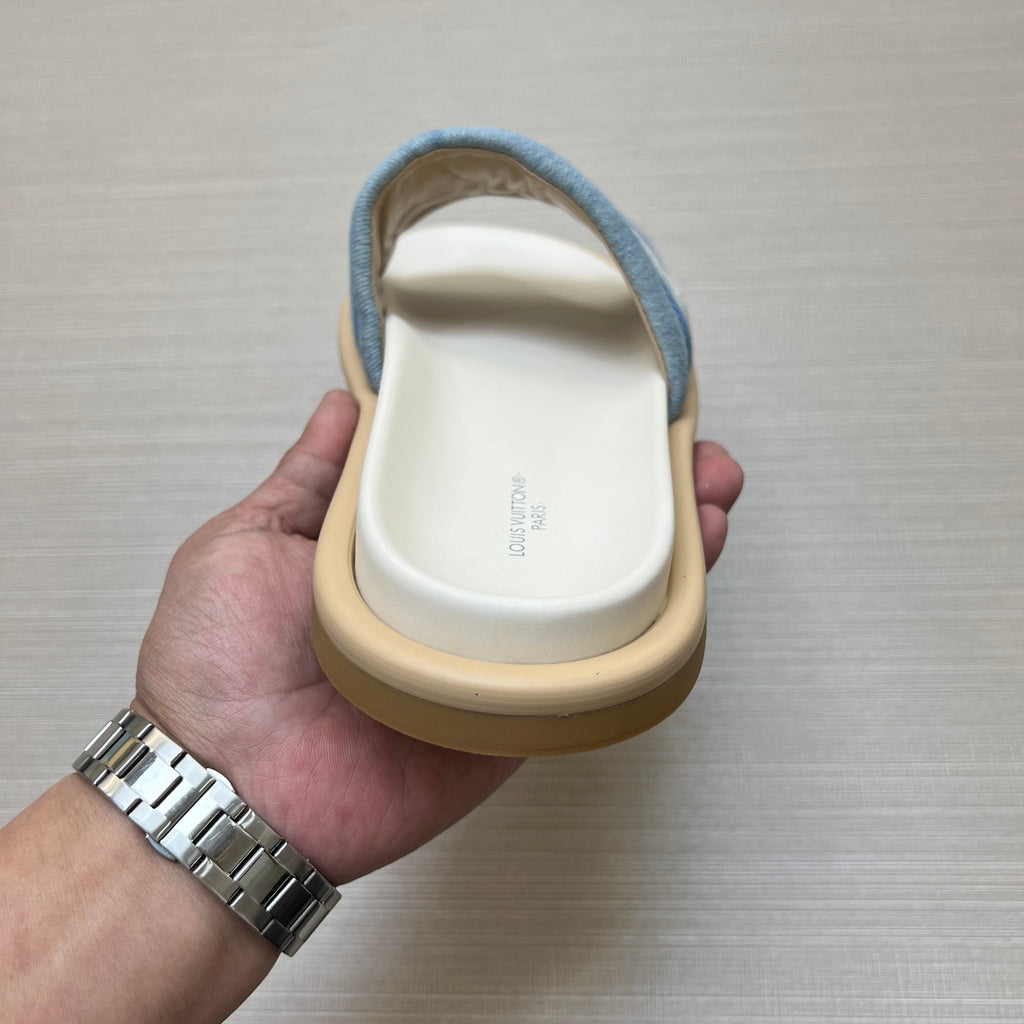 535ZE301Z Popular Slippers