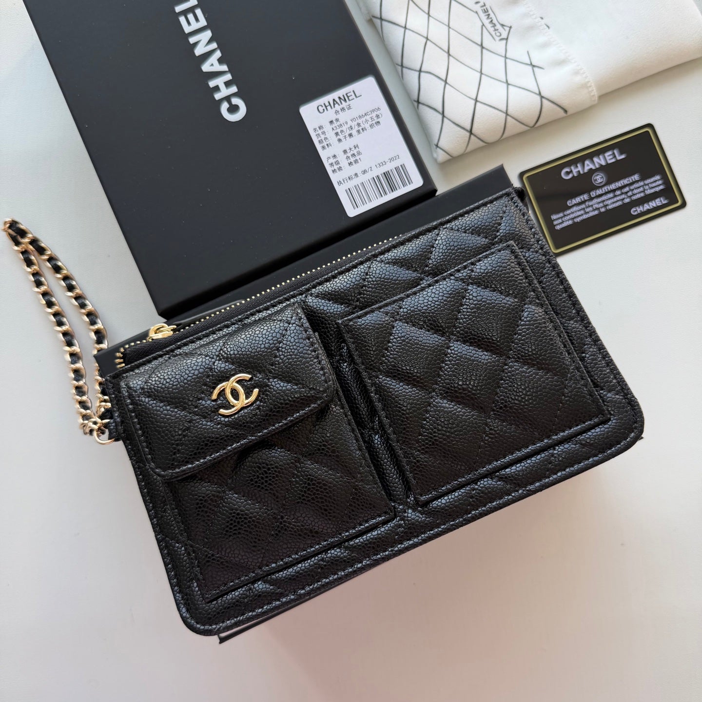 146PC21B Popular leather bag