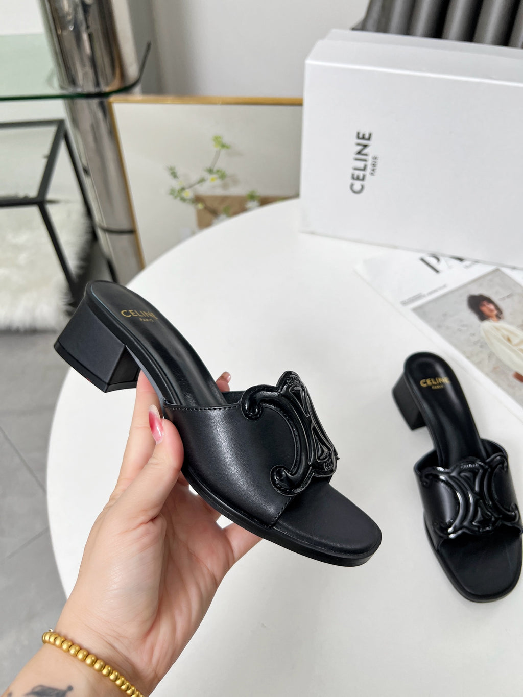 255QCL51Z Popular leather shoes
