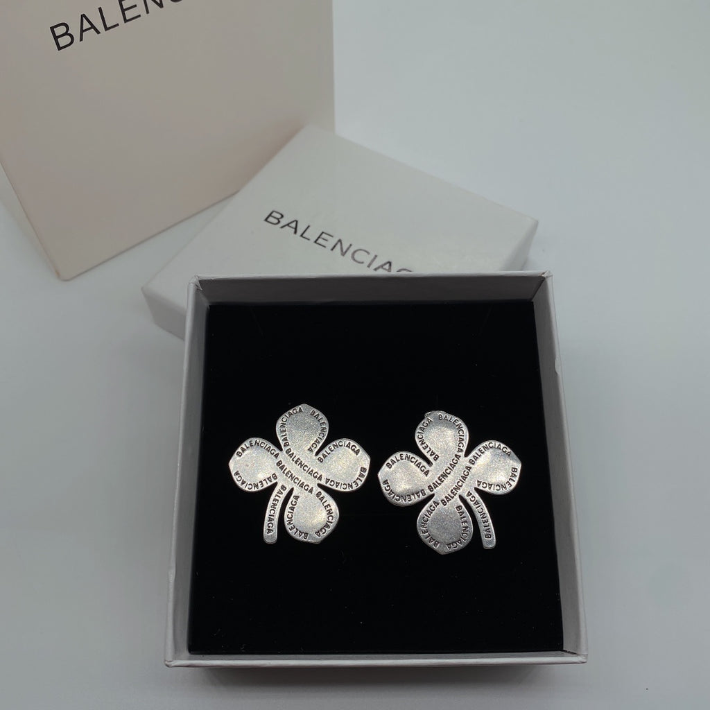 14J1096E Popular  Earrings