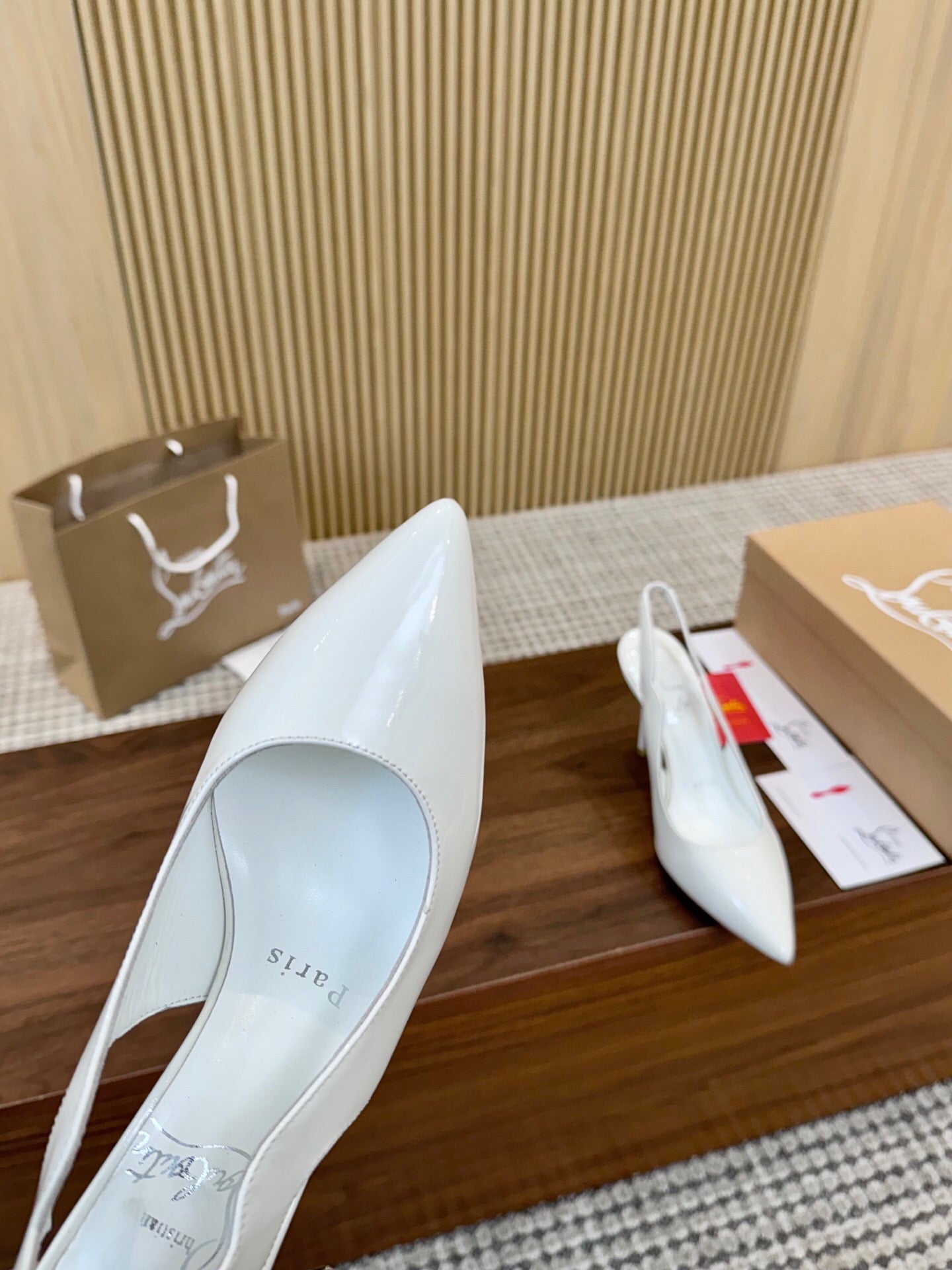 275NA5Z  Popular leather High heels