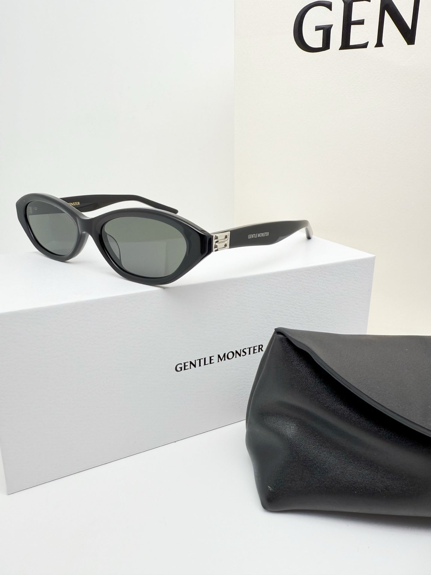 136NA76T Popular Sunglasses