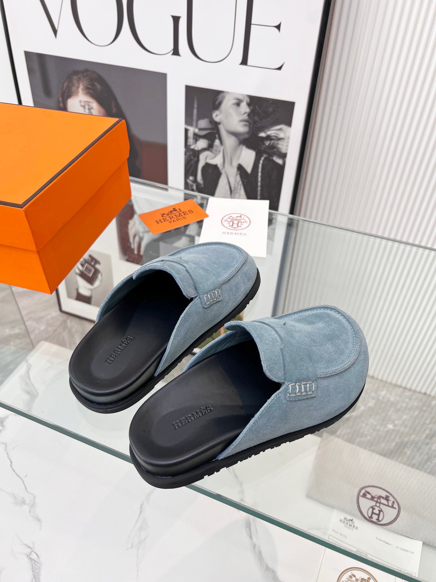 Z2P36H23 Popular high-quality leather Shoes