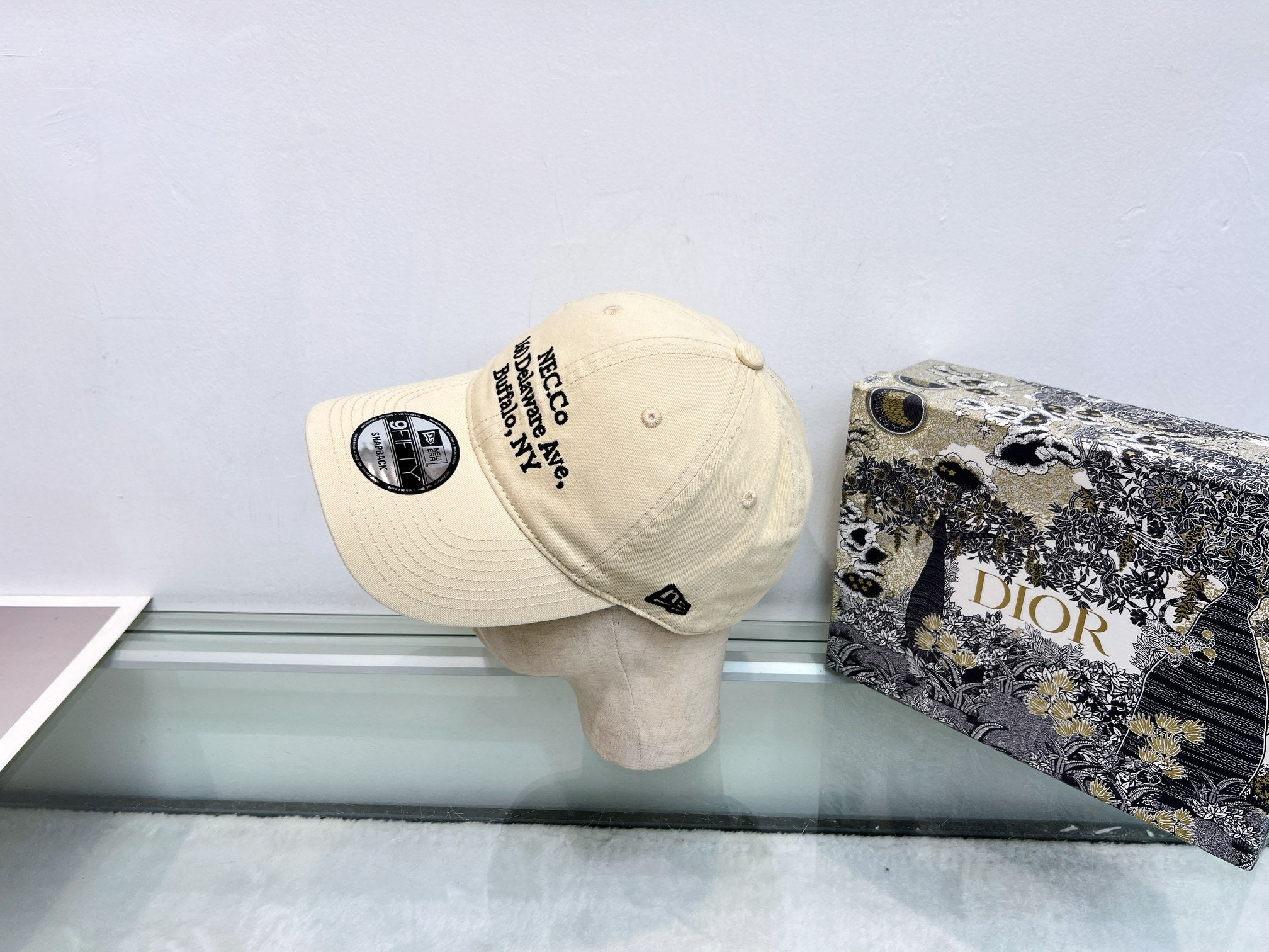 16XA16M Popular hats