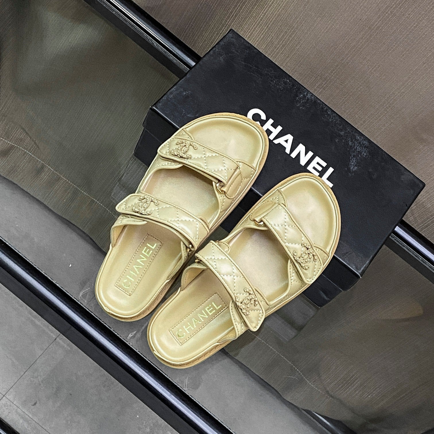 14C75Z Popular Slippers