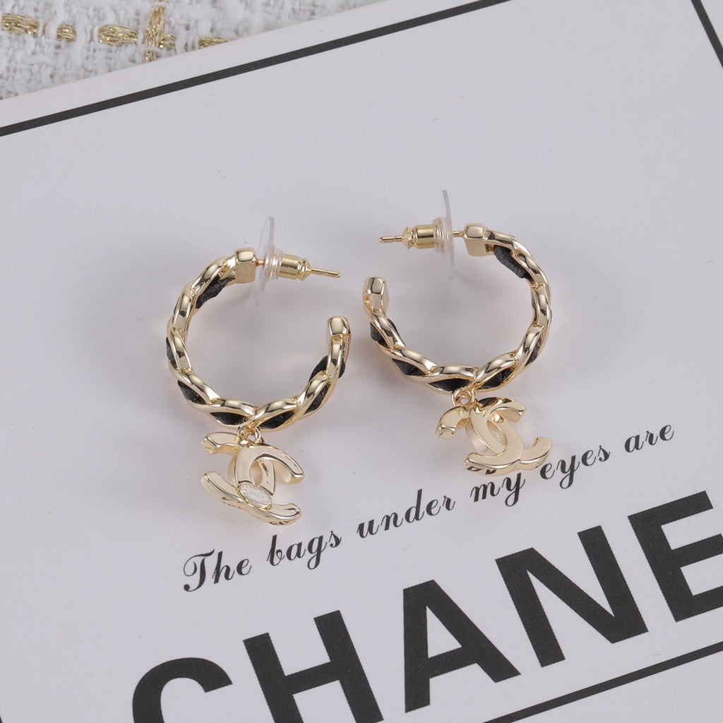 14C784E Popular  Earrings