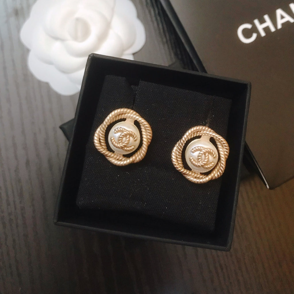 15QC9E Popular Earrings