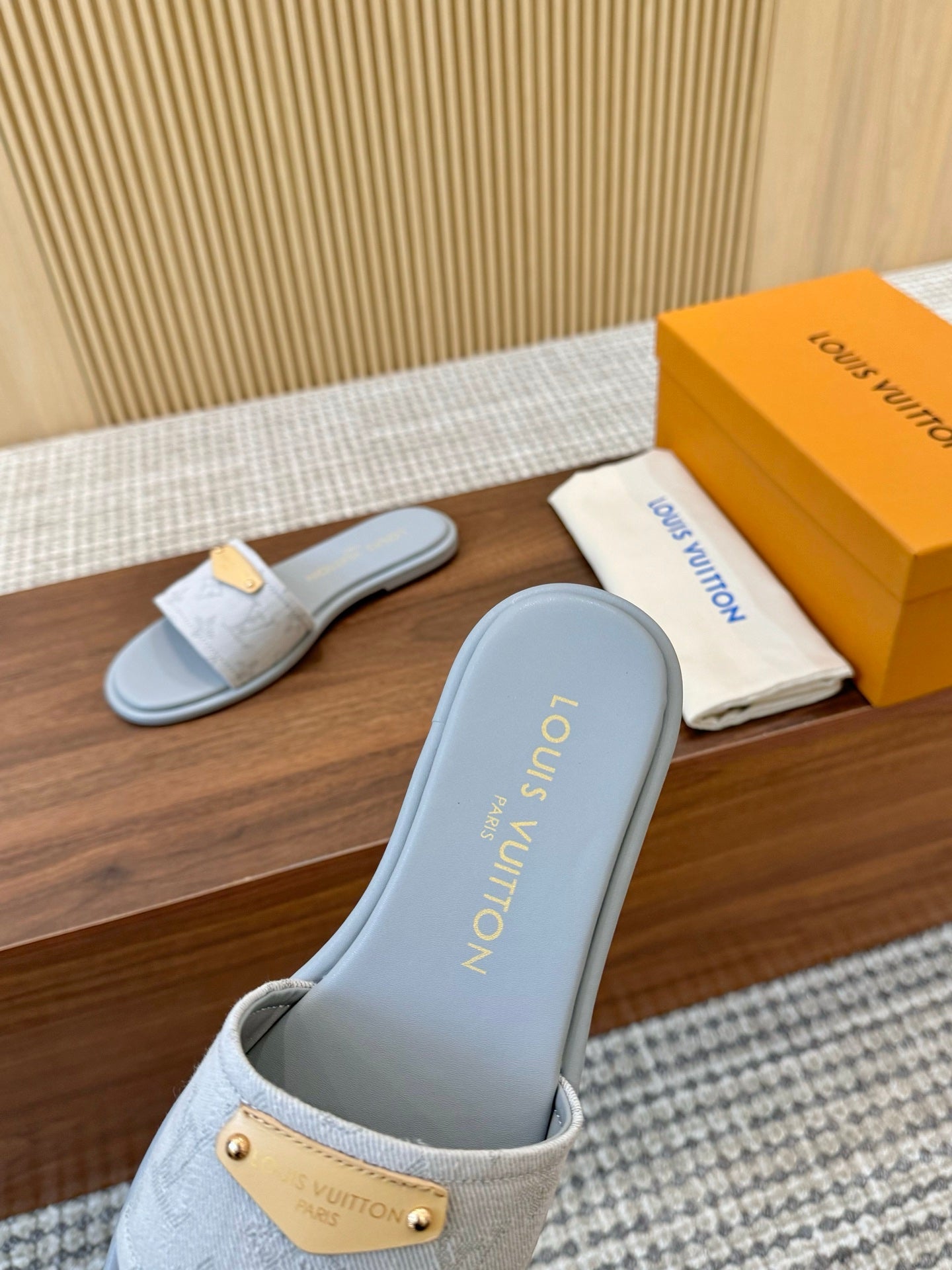 245RE3Z Popular high-quality shoes