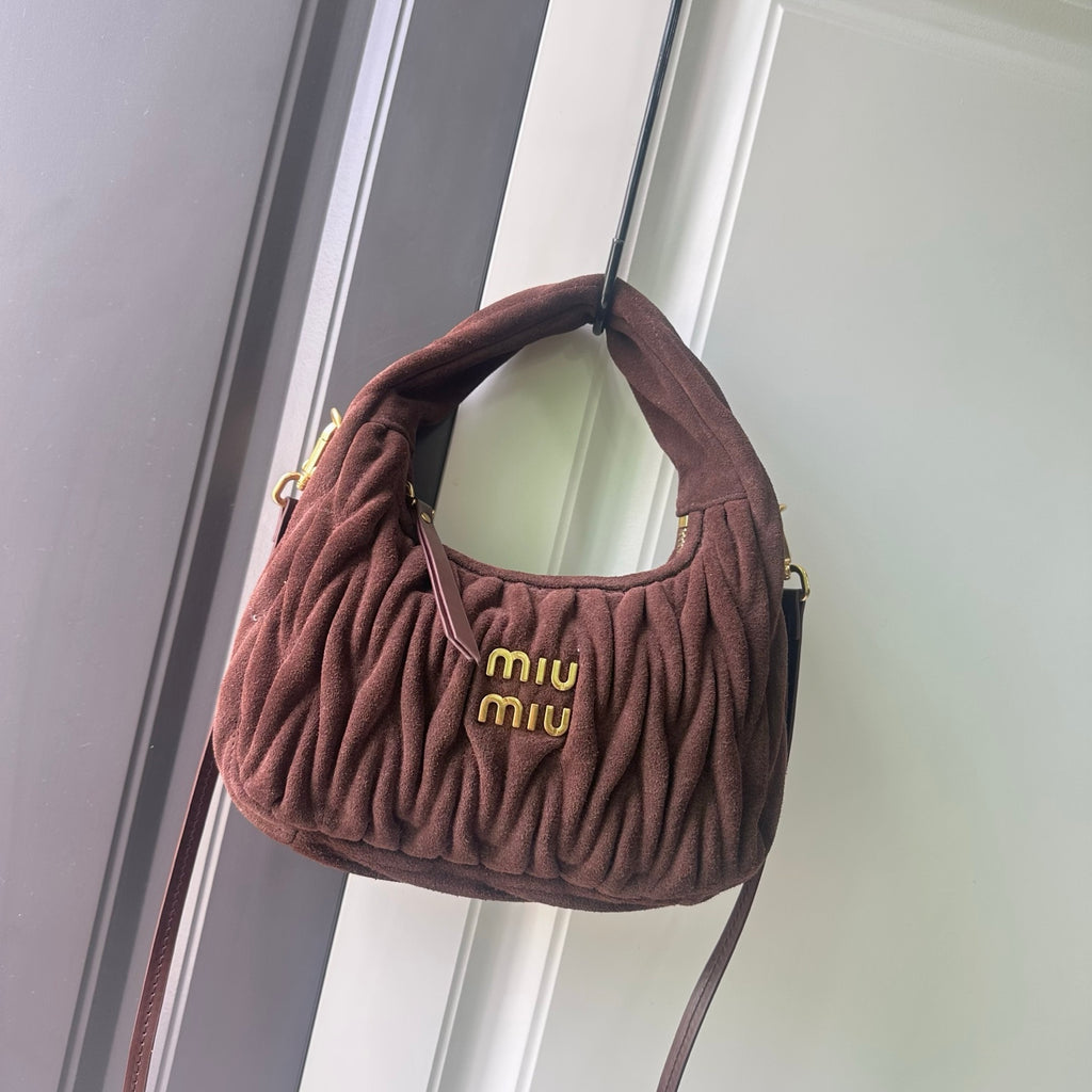 B1P46A117 Popular buckskin bag