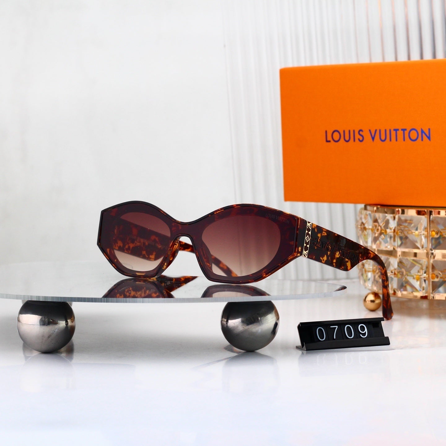 156PE2T Popular Sunglasses