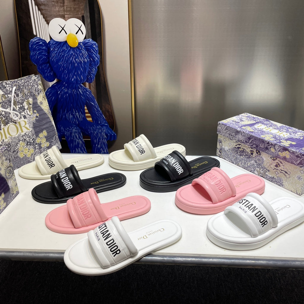 14D76Z Popular slippers